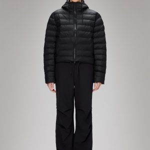 Lohja Short Puffer Jacket - Black